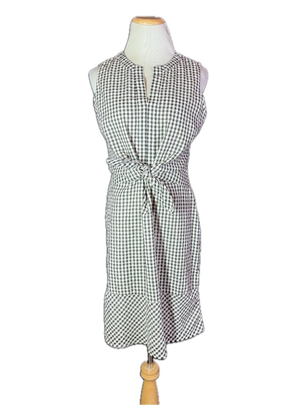 Vineyard Vines Size 8 Gingham Seersucker Tie Front Sleeveless Dress